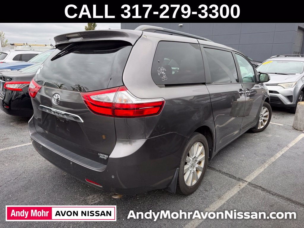 Used 2017 Toyota Sienna Limited AWD/4WD image 6