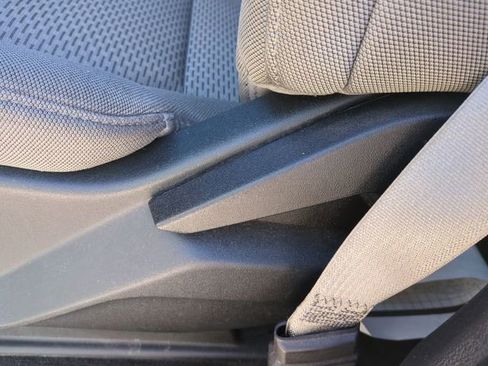 Used 2018 Ford F150 XLT image 21