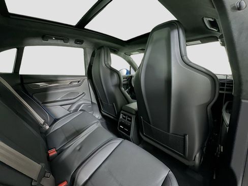 New 2026 Porsche Macan Turbo Electric AWD/4WD image 30