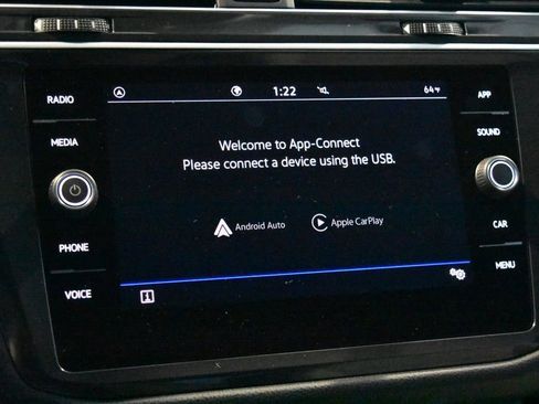 Used 2024 Volkswagen Tiguan S image 11