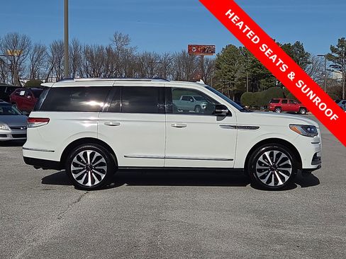 Used 2022 Lincoln Navigator Reserve image 6
