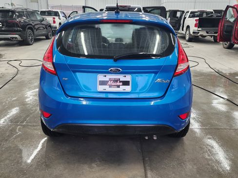 Used 2012 Ford Fiesta SE image 5