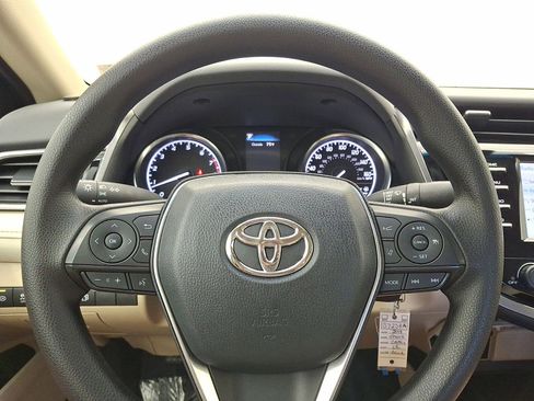 Certified 2018 Toyota Camry LE FWD image 16