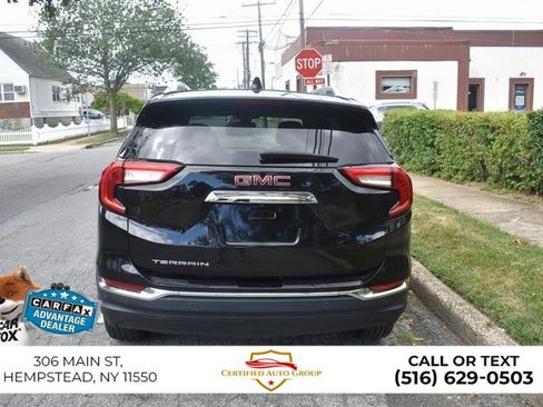 Used 2023 GMC Terrain SLT image 6