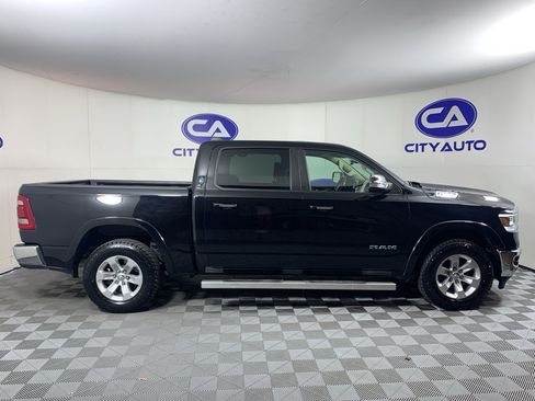 Used 2021 RAM 1500 Laramie AWD/4WD image 2