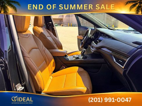 Used 2019 Cadillac XT4 Premium Luxury AWD/4WD image 17