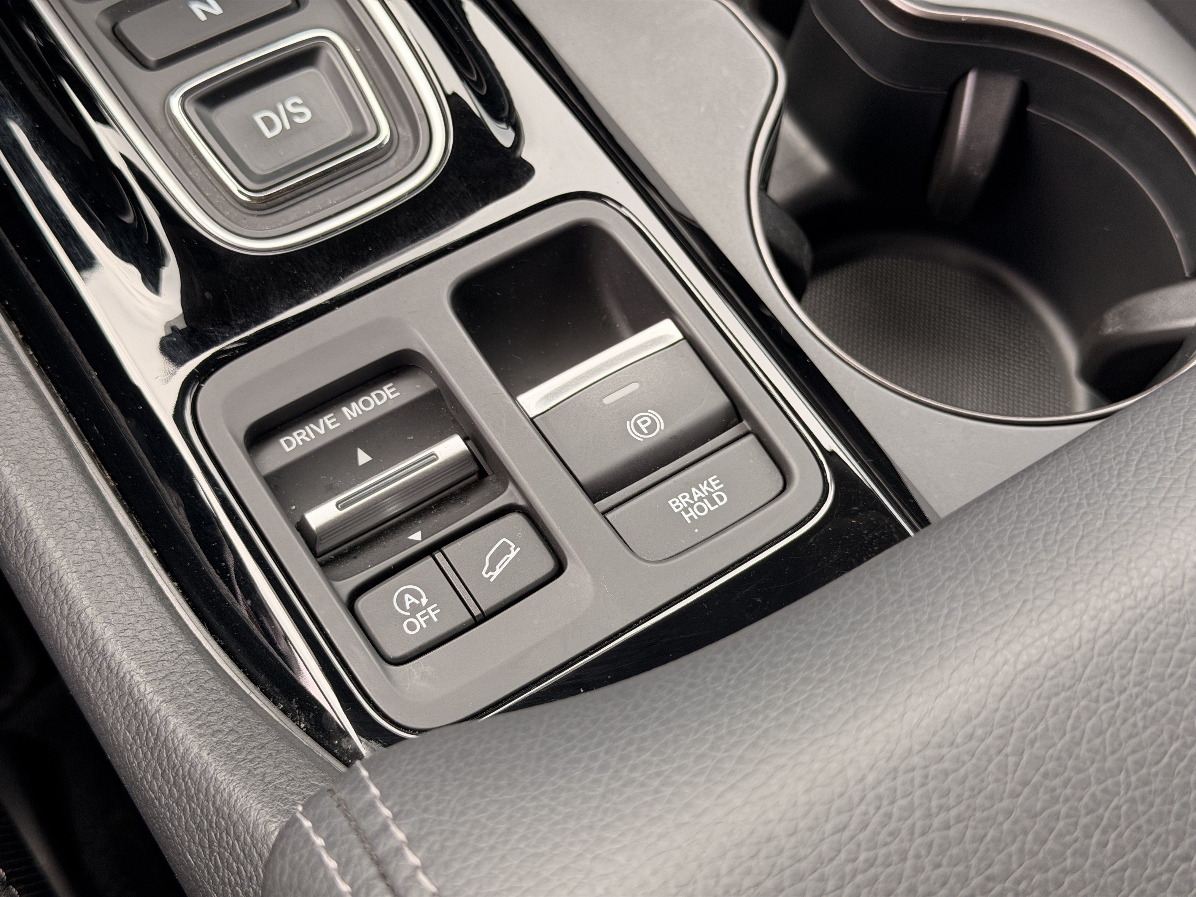 Used 2023 Honda Pilot EX-L image 18
