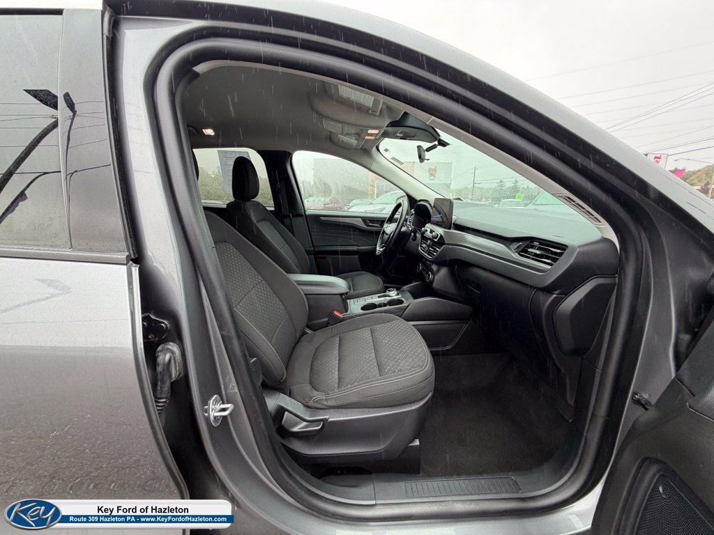Used 2024 Ford Escape Active AWD/4WD image 16