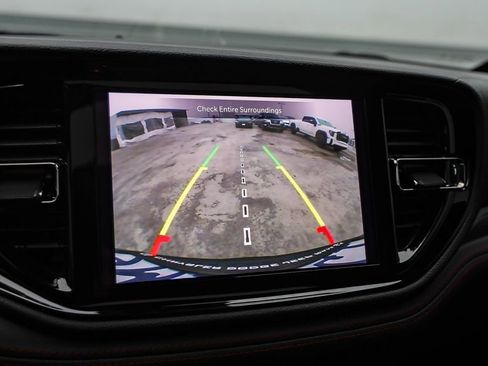 Certified 2024 Dodge Durango GT image 25