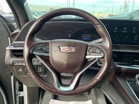 Used 2021 Cadillac Escalade ESV Sport Platinum w/ LPO, ONYX Package image 18