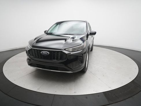 Used 2023 Ford Escape Active w/ Tech Pack #2 image 32