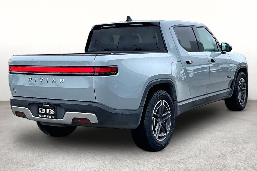 Used 2025 Rivian R1T Adventure Dual AWD/4WD image 2