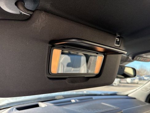 Used 2024 GMC Acadia Elevation w/ Luxury Package image 28