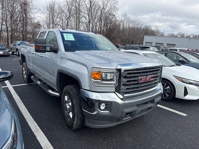 Used 2016 GMC Sierra 2500 SLE w/ SLE Preferred Package