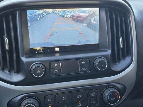 Used 2020 Chevrolet Colorado LT image 24