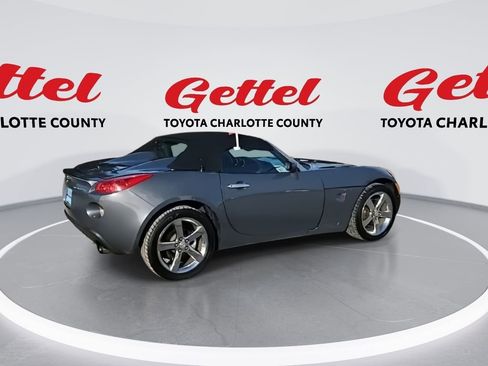 Used 2008 Pontiac Solstice GXP w/ Premium Package image 8