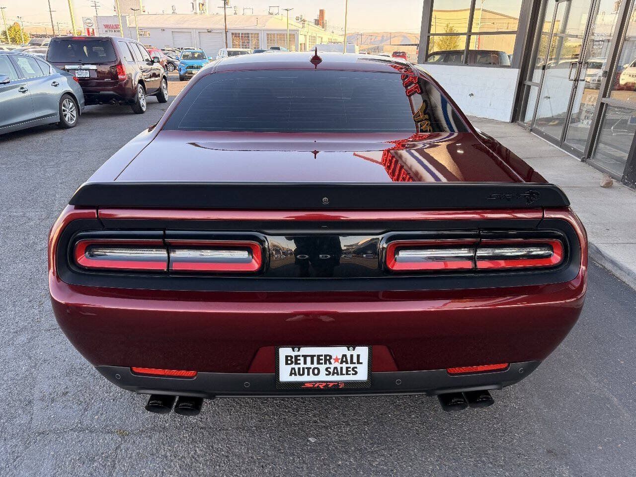 Used 2022 Dodge Challenger SRT Hellcat w/ Plus Package RWD image 4