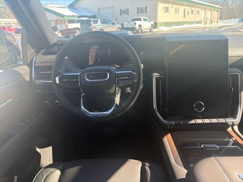 New 2026 GMC Yukon XL Denali w/ Sun & Power Step Package AWD/4WD image 19
