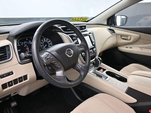 Used 2020 Nissan Murano SV image 21