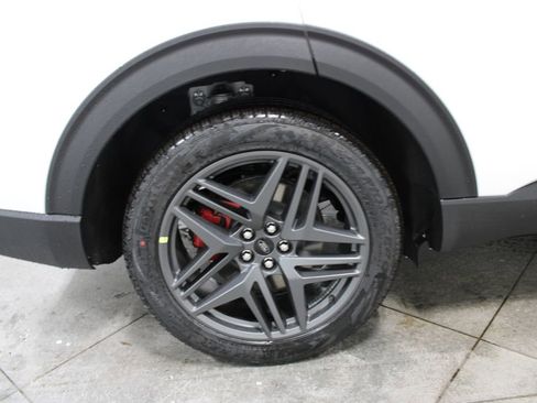 New 2026 Ford Explorer ST w/ Sun And Sound Package image 42