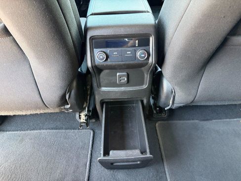 Used 2019 GMC Acadia SLE AWD/4WD image 19