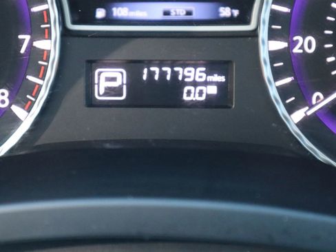 Used 2014 INFINITI QX60 AWD w/ Deluxe Touring Package image 39