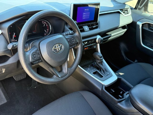 Used 2024 Toyota RAV4 LE FWD image 8