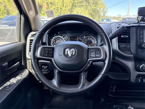 Used 2020 RAM 5500 Tradesman w/ Chrome Appearance Group image 17