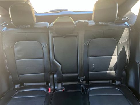 Used 2020 Ford Escape Titanium AWD/4WD image 20