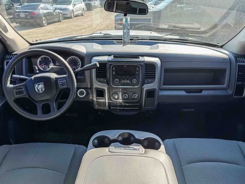 Used 2013 RAM 1500 Express RWD image 10