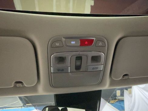 Used 2024 Kia Telluride S w/ S Sunroof Package AWD/4WD image 38