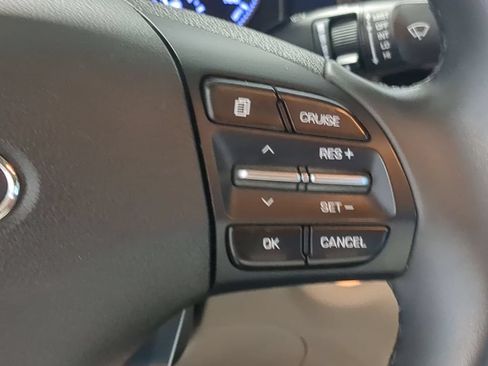 Used 2020 Hyundai Elantra Value Edition FWD image 29