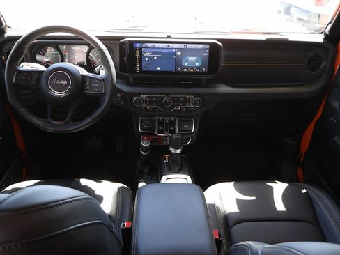 Used 2025 Jeep Wrangler Unlimited Rubicon 392 AWD/4WD image 13
