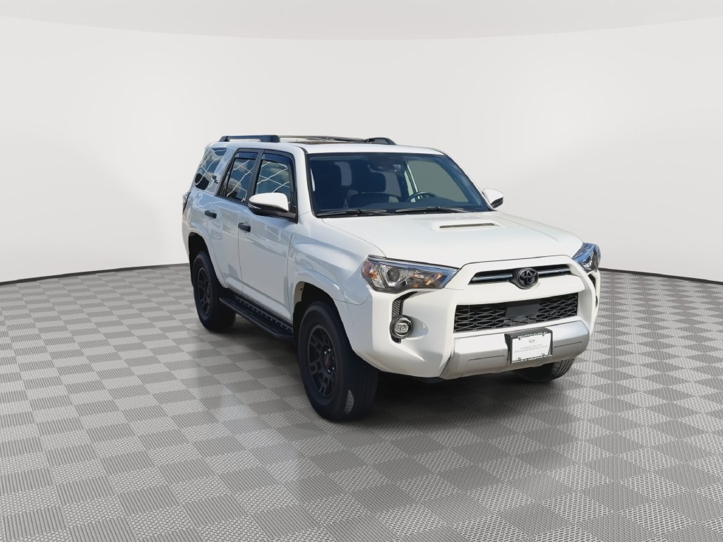 Used 2024 Toyota 4Runner TRD Off-Road Premium w/ Moonroof Package AWD/4WD image 3