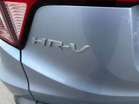 Used 2018 Honda HR-V EX image 6