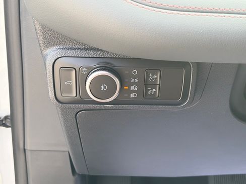 New 2026 Ford Explorer Active w/ Active Comfort Package AWD/4WD image 15