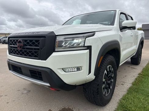 Used 2022 Nissan Frontier S AWD/4WD image 7