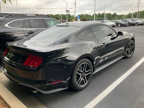 Used 2020 Ford Mustang Premium RWD image 6