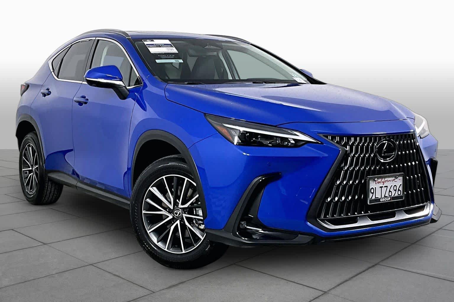 Used 2024 Lexus NX 350h AWD w/ Vision Package image 2