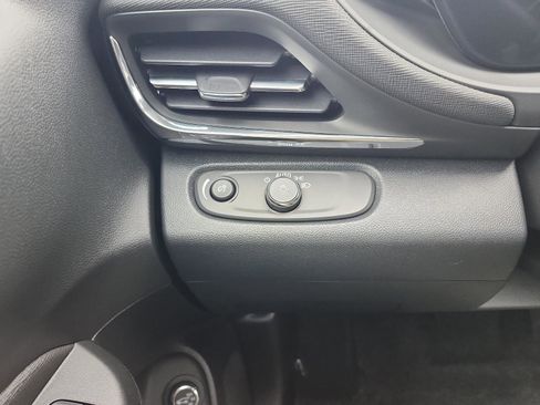 New 2026 Buick Envista Preferred w/ Convenience I Package image 17