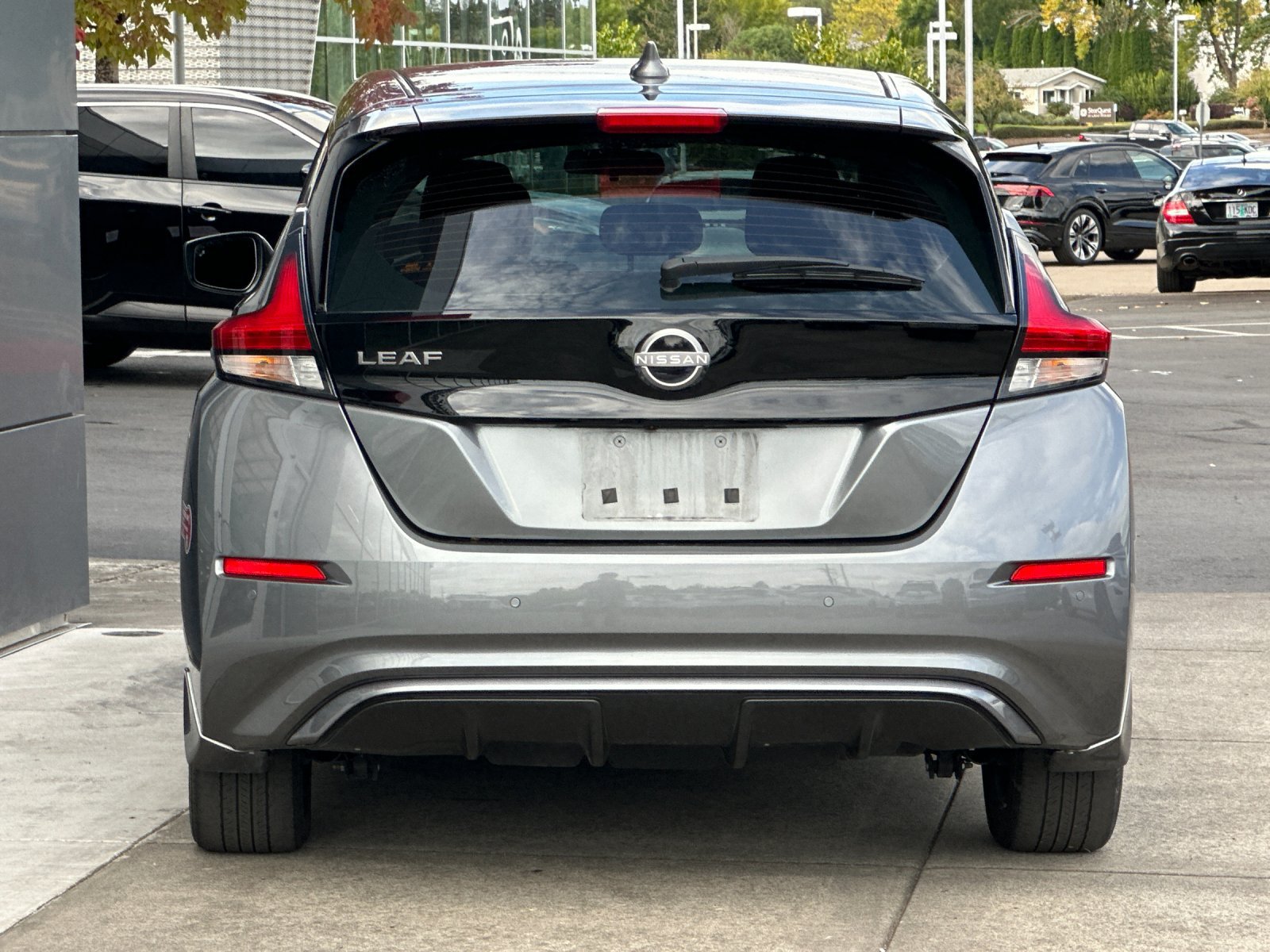 Used 2023 Nissan Leaf S FWD image 5