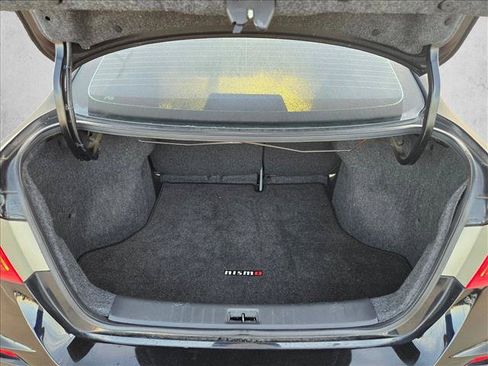 Used 2019 Nissan Sentra NISMO FWD image 6