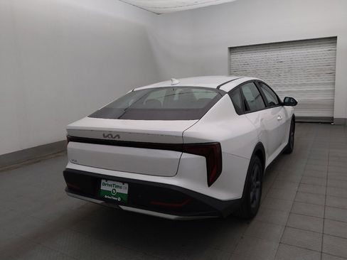 Used 2025 Kia K4 FWD image 9