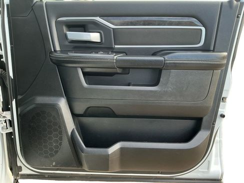 Used 2024 RAM 2500 Big Horn image 16