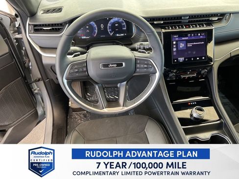 Used 2025 Jeep Grand Cherokee L Laredo AWD/4WD image 16