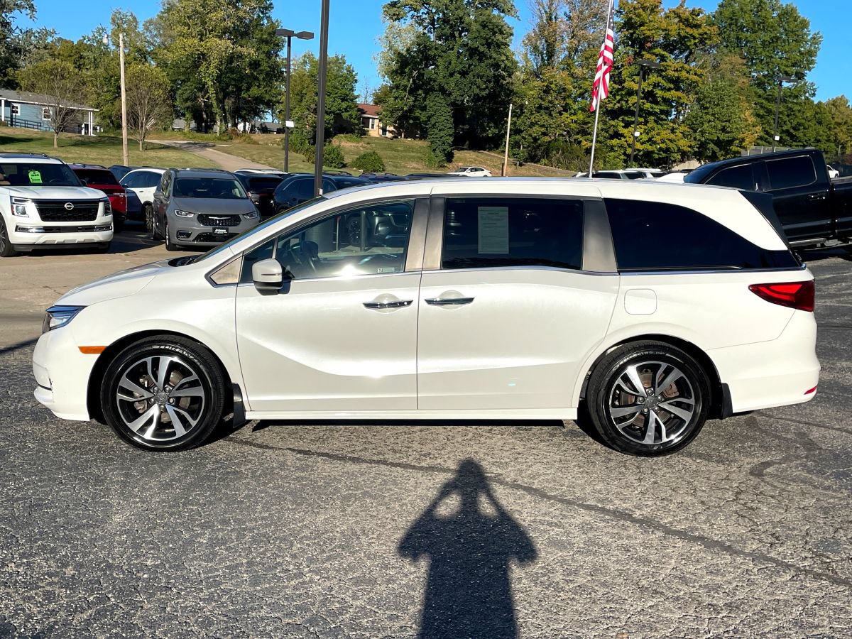 Used 2022 Honda Odyssey Touring image 3