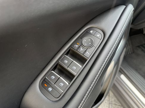 Certified 2025 INFINITI QX60 Luxe image 11