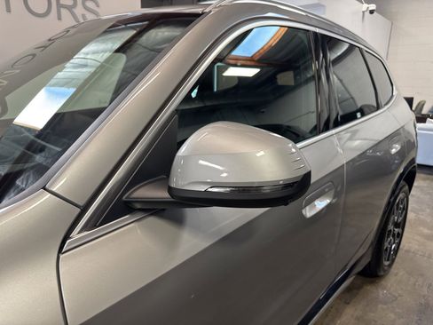 Used 2025 BMW X1 xDrive28i w/ Premium Package image 5