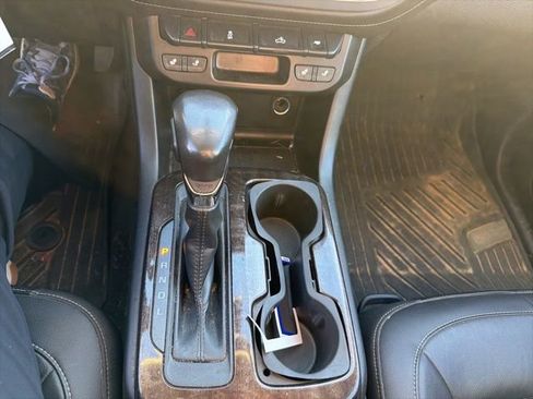 Used 2022 GMC Canyon Elevation w/ Elevation Premium Package image 29