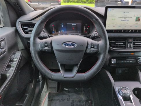 Used 2023 Ford Escape ST-Line w/ Tech Pack #1 FWD image 15